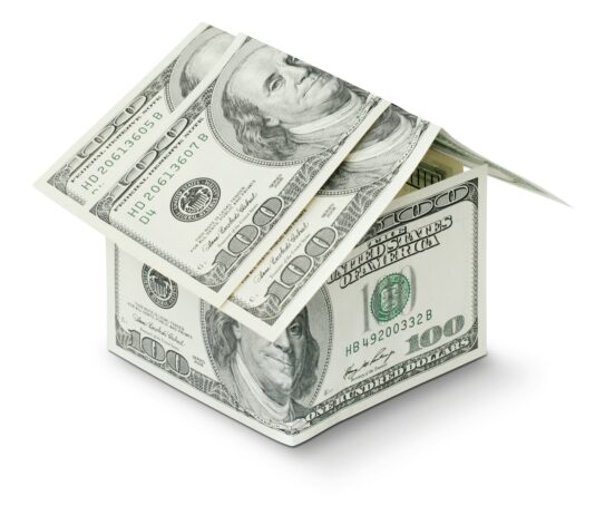 올해도 1주택자 세부담 완화…공정시장가액비율 43~45% 유지 a house made out of money on a white background