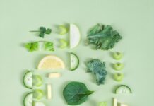 2030세대, 건강도 환경도 함께 챙긴다…MZ세대의 ‘에코헬스’ 소비 혁명 sliced fruit and vegetables