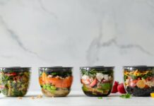 나에게 딱 맞는 식단, 요즘 트렌드와 실천법은? four clear plastic bowls with vegetables