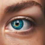 디지털 눈 피로, ‘스마트폰 신드롬’ 예방 위한 작은 습관이 해답 selective focus of blue-eyed person